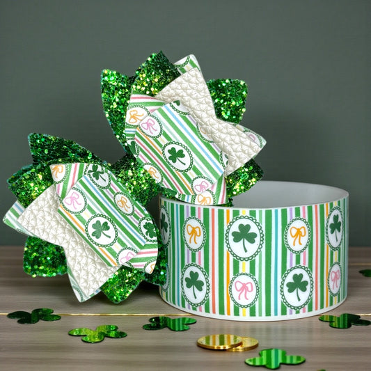 Clover Cameo Sparkle Bow