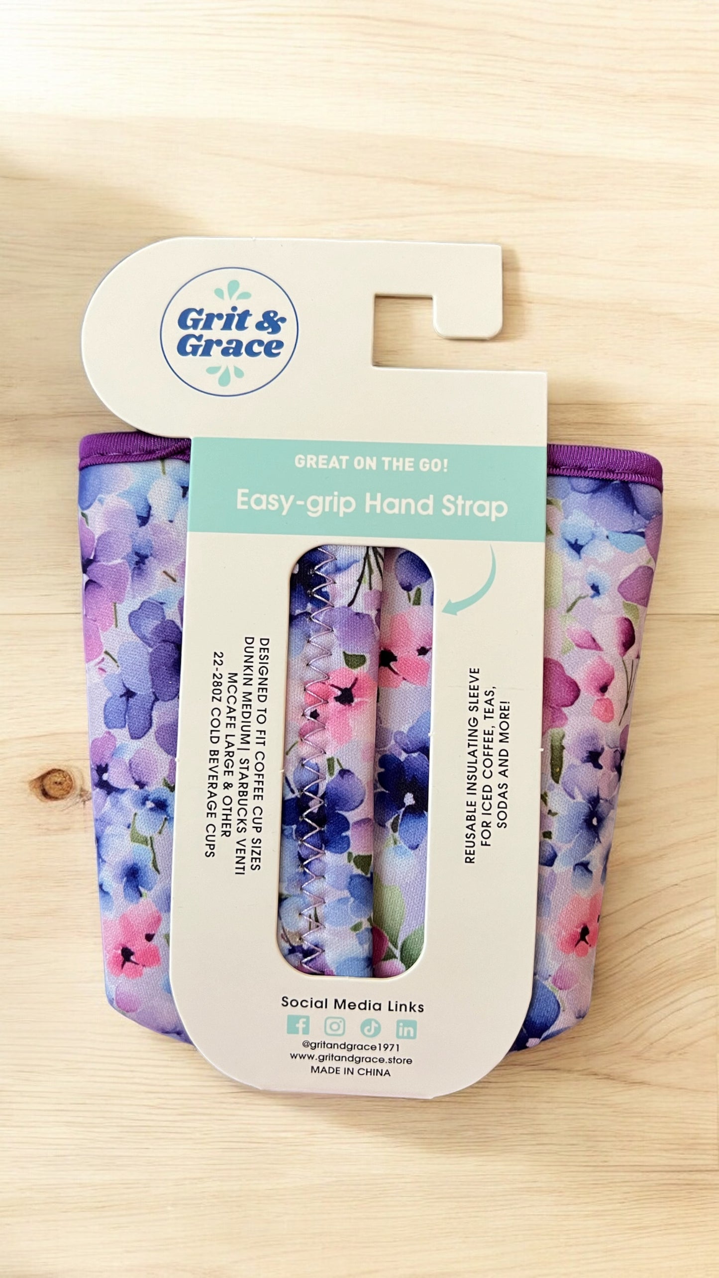 Blooming Hydrangeas Iced Coffee Carrier