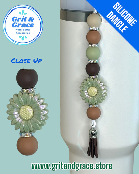 Camo Daisy Flip Lid Dangle
