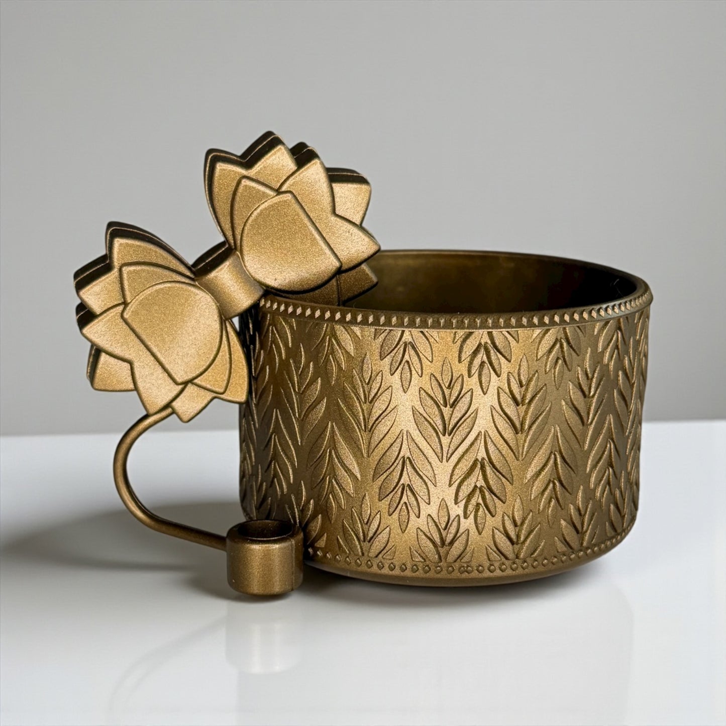 Gracie Bronze Straw Topper