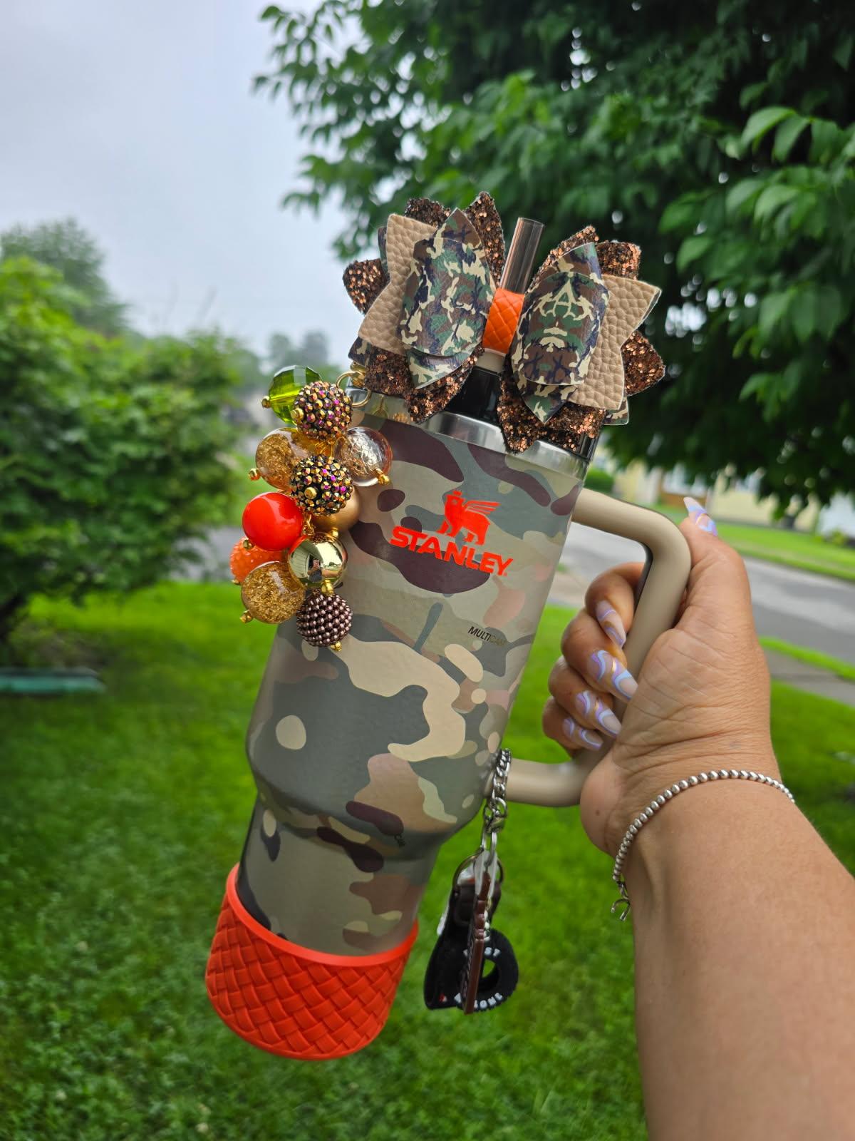 Posty Camo Bow (PREORDER #2)- Shipping 6/28-7/8