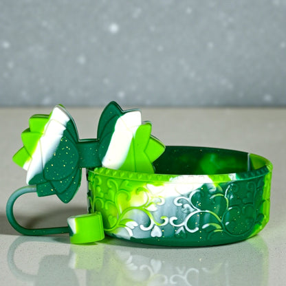 Gracie Shamrock Swirl Straw Topper