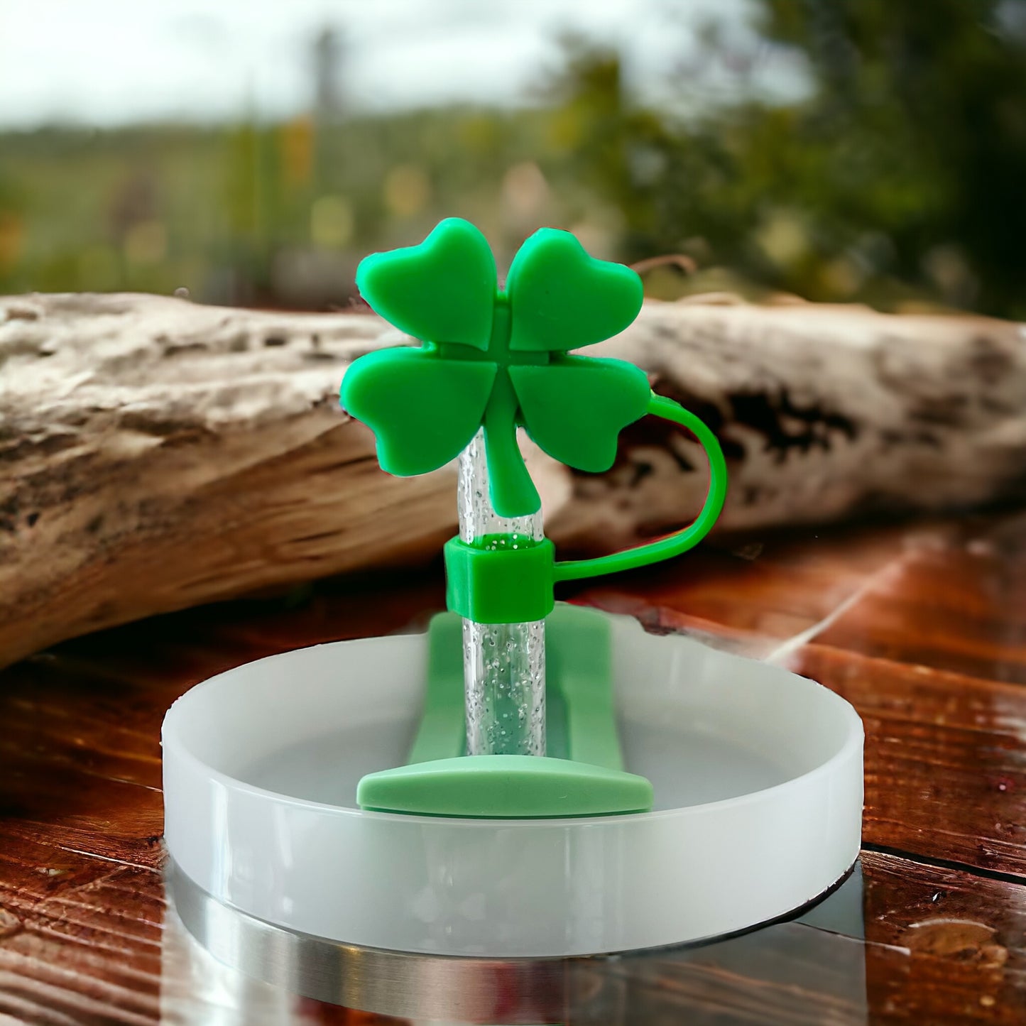 Four Leaf Clover Straw Topper