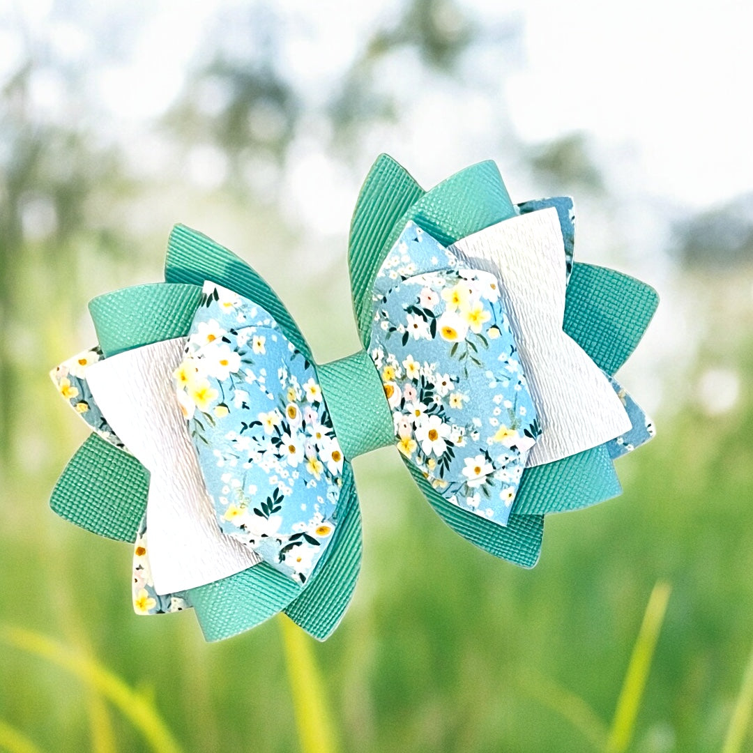 Field of Daisies Bow