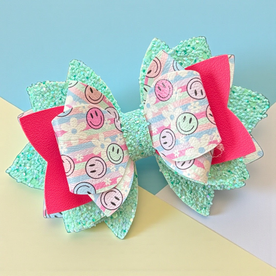 Mint Smiley Bow