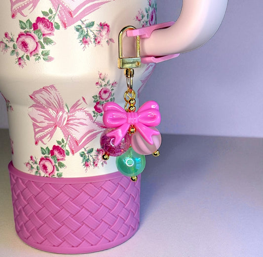 Love on the Beach Mini Straw Bauble