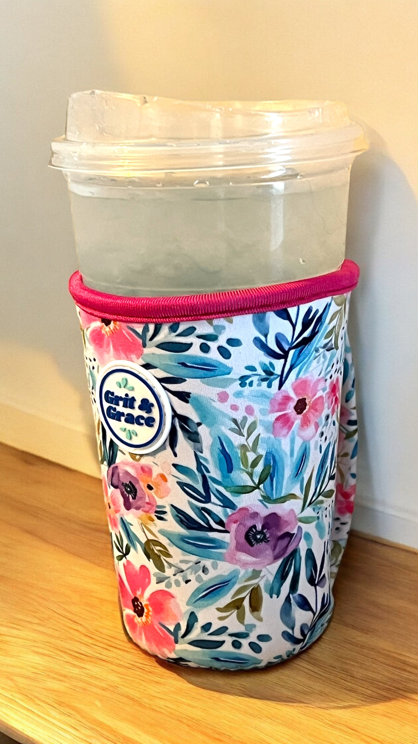 Wildflower Meadow Iced Coffee Carrier