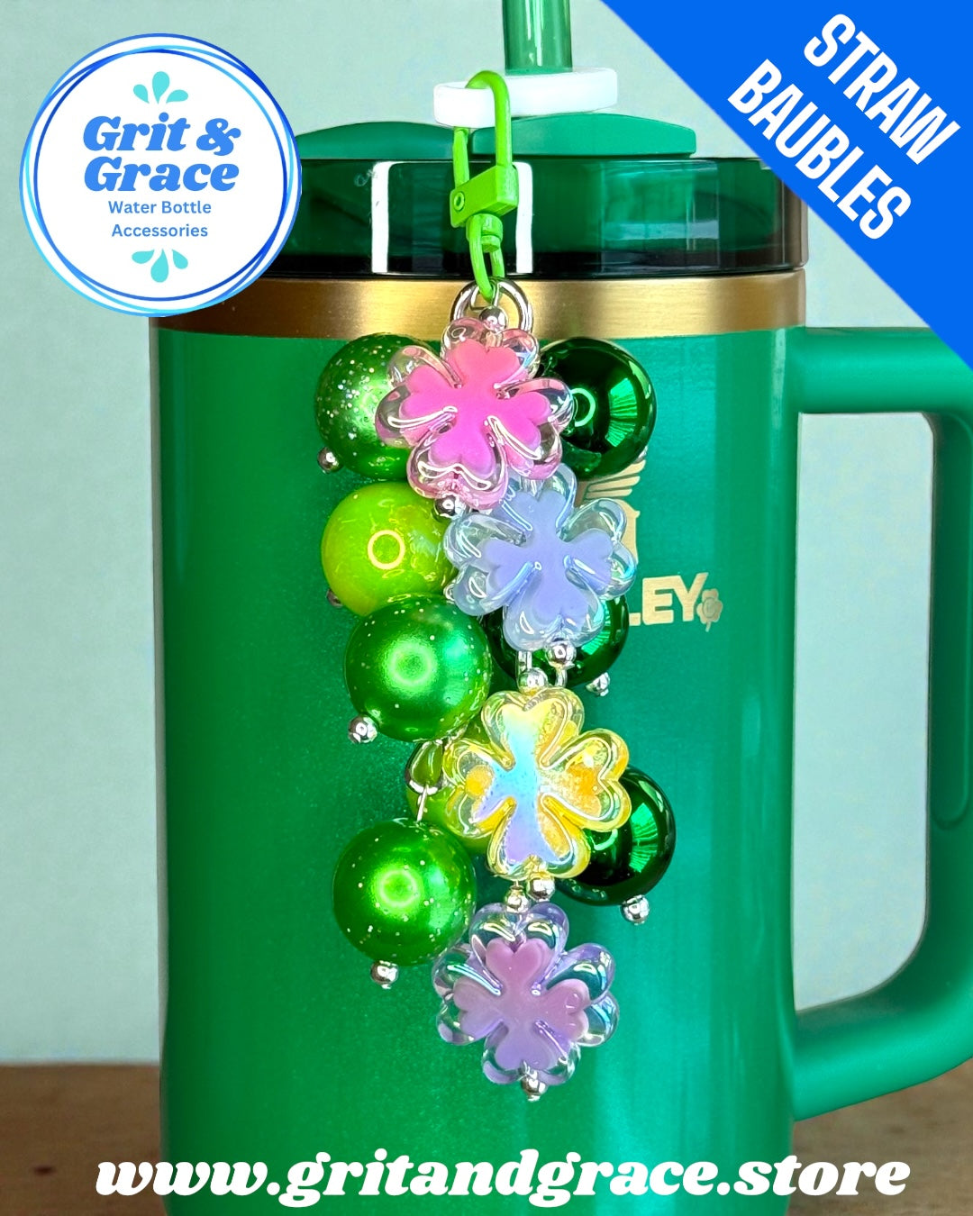 Cameo #1 Straw Bauble