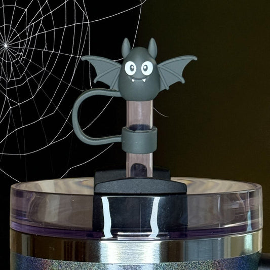 Gray Bat Straw Topper