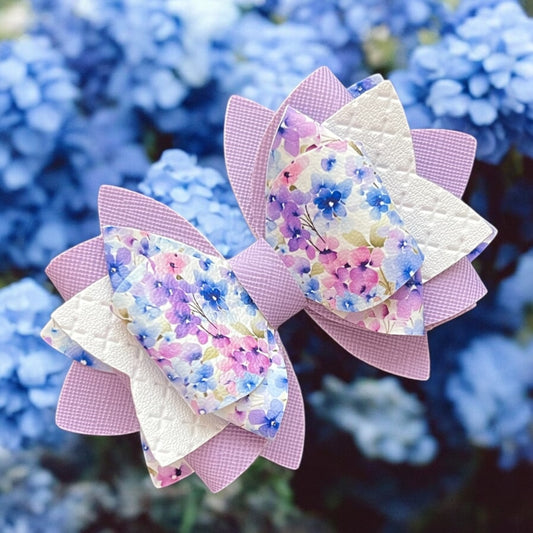 Blooming Hydrangeas 2.0 Bow