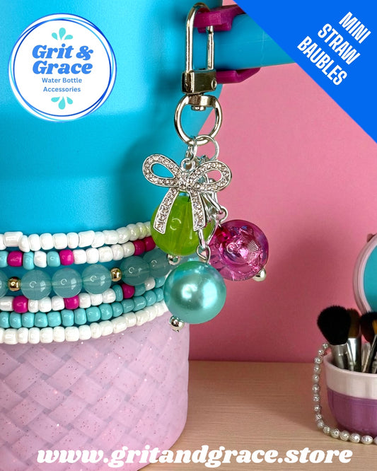 1900’s Bow Mini Straw Bauble