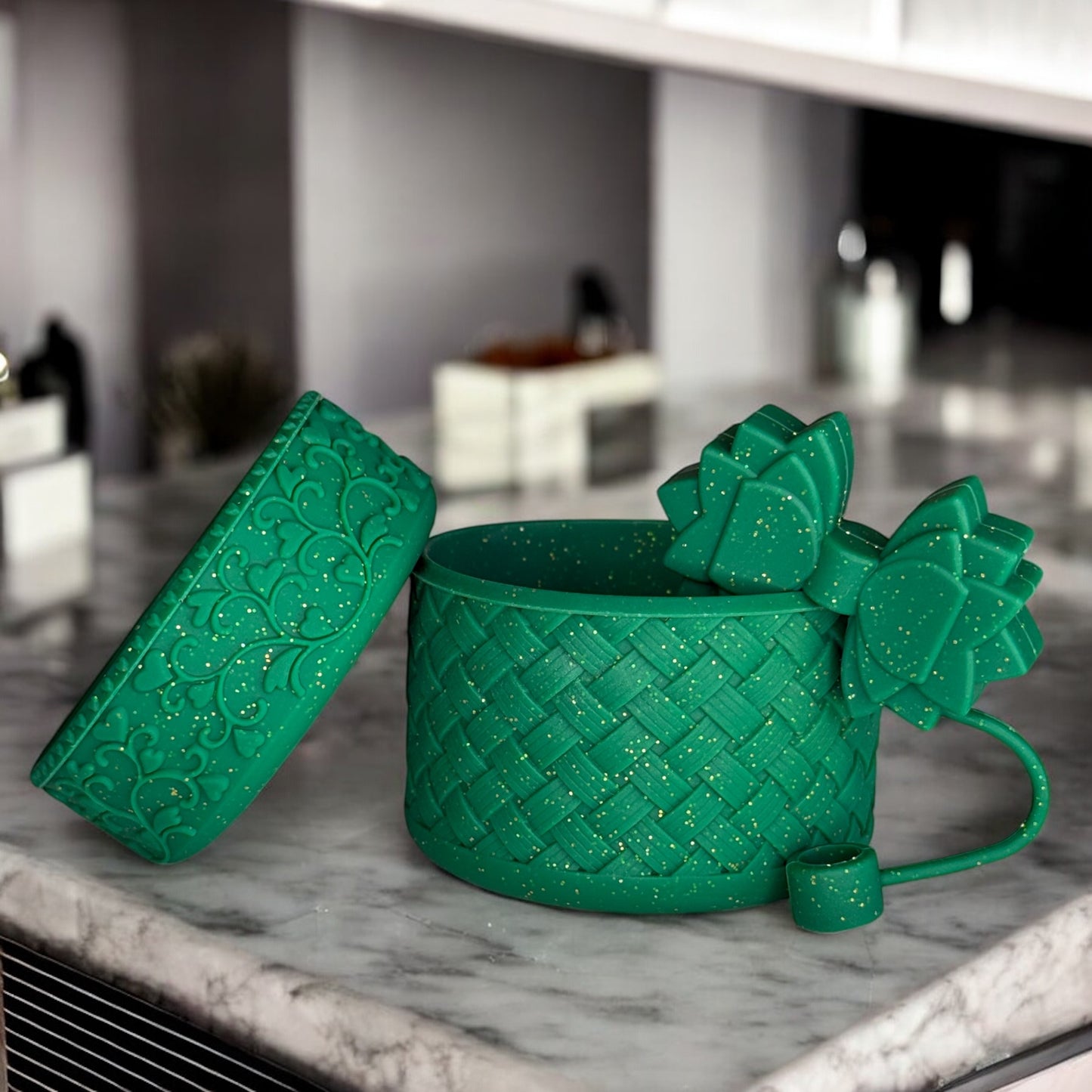 Gracie Forest Green Glitter Straw Topper