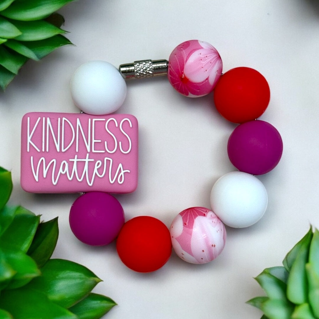 Kindness Matters Handle Bracelet