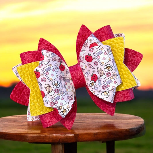 Favorite Teacher Bow