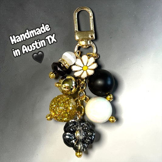 Daisy Bow Mini Straw Bauble