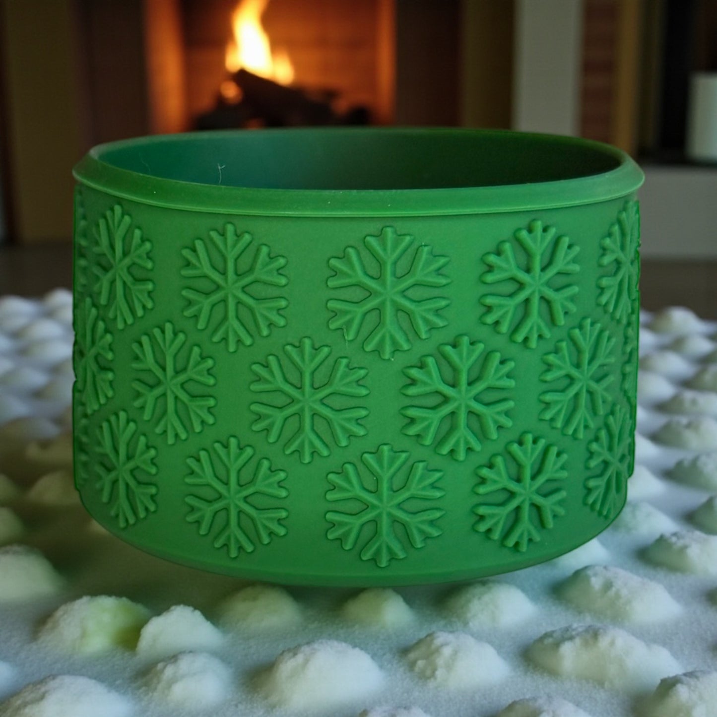 Snowflake Textured Green Boot