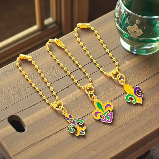 Random Fleur De Lis Handle Charm