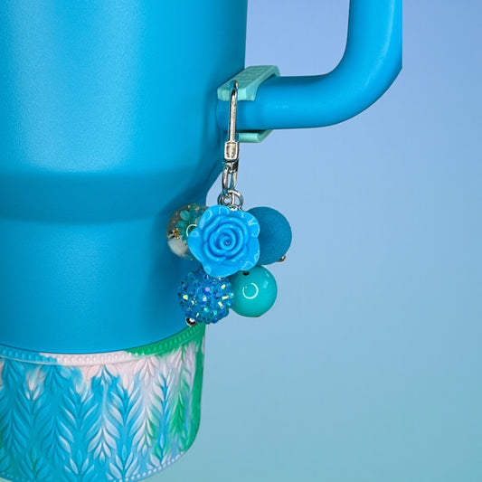 Caribbean Blue Mini Straw Bauble