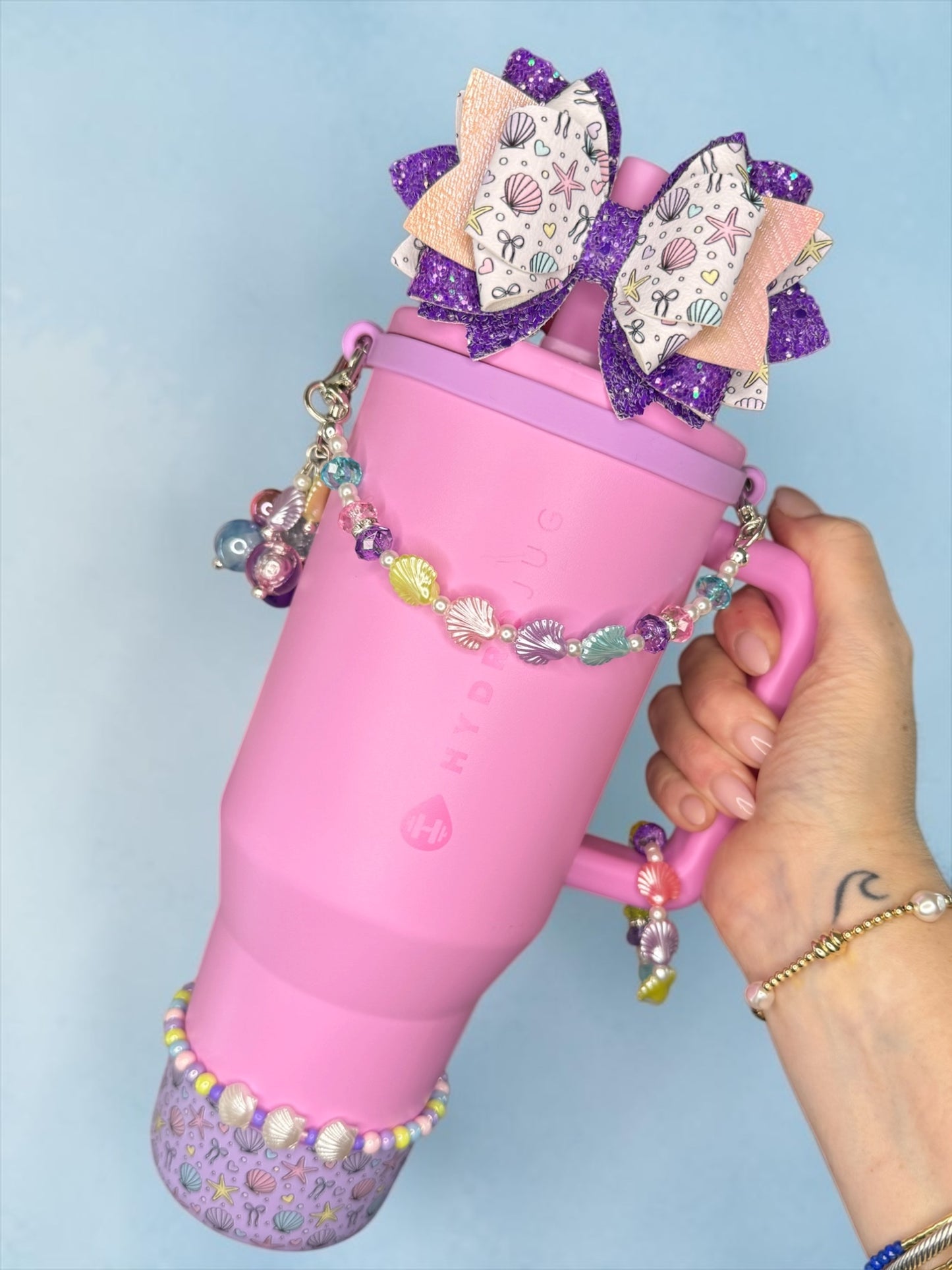 Coquette Shells Stretchy Cup Bracelet