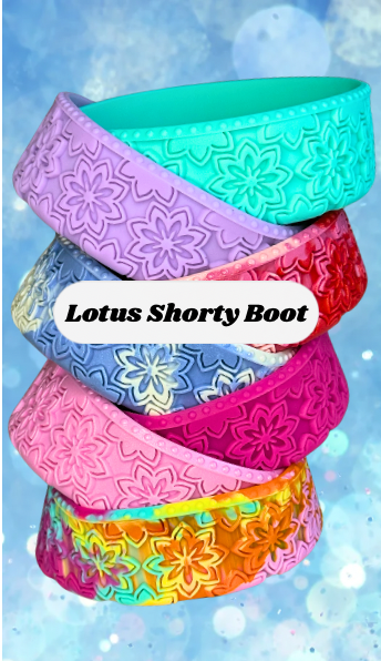 Lotus Shorty Boot